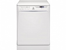 מדיח כלים Indesit DFP58B1